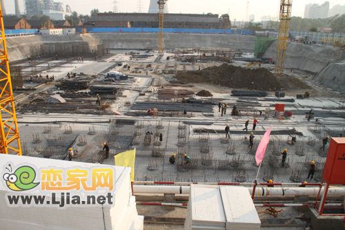 安聯(lián)水晶坊工地現(xiàn)場