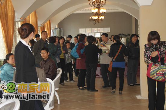 楓丹白露二期選房現(xiàn)場