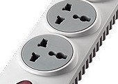 大萬(wàn)用電源轉(zhuǎn)換器