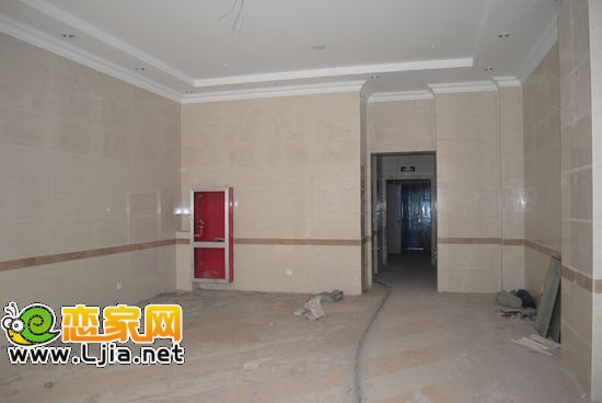 小區(qū)一樓大廳實(shí)景