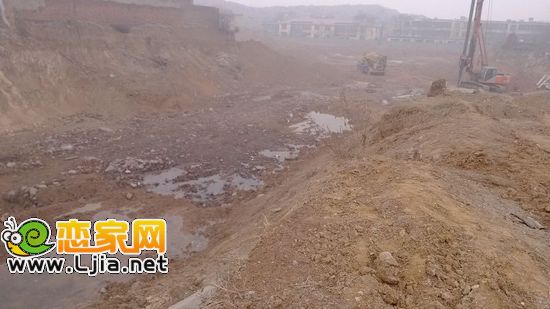 華都嘉苑工地實景