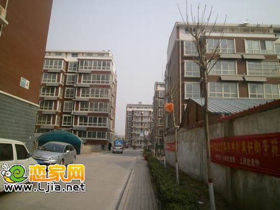 御景苑小高層實(shí)景