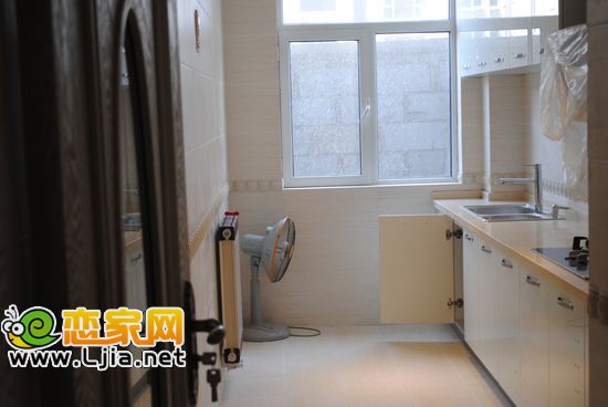 心海假日樣板間——廚房 