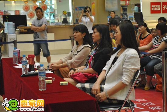 本次比賽三位評委