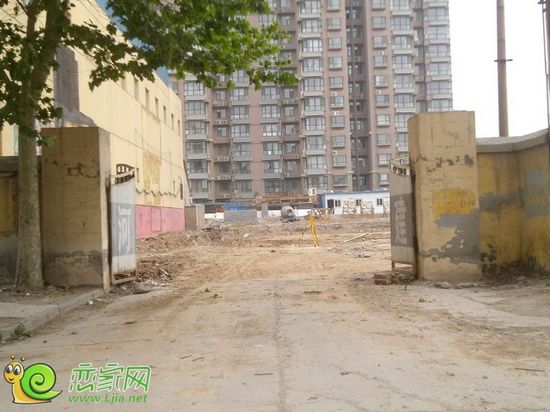 天兆大廈工地大門(mén)