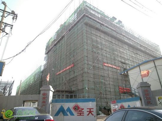 義烏小商品批發(fā)城工地實(shí)景