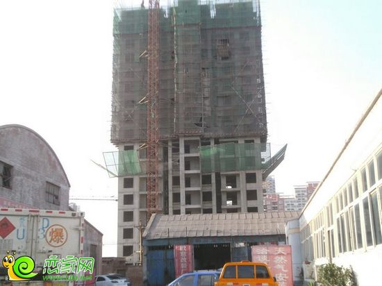 金色漫城5#樓工地實(shí)景