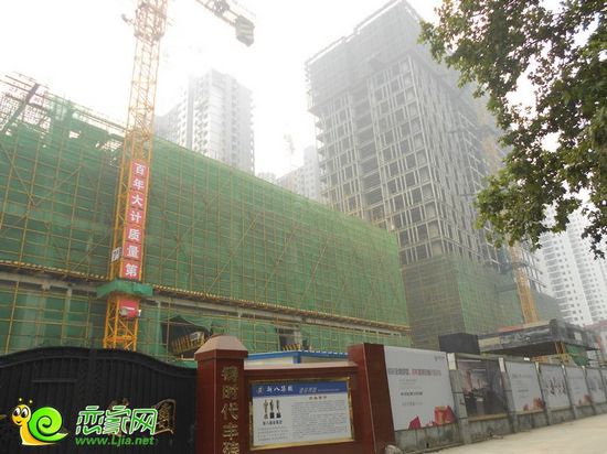 陽光天階商業(yè)樓工地實(shí)景