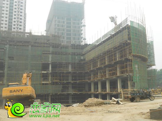 陽光天階商業(yè)樓主樓工地實(shí)景