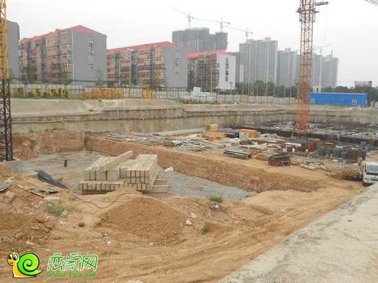 錦玉華庭住宅工地實(shí)景