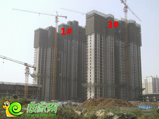 錦繡江南1#樓已經(jīng)封頂 3#樓出地面29層