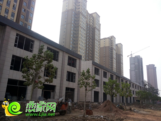 阿爾卡迪亞藍天城實景