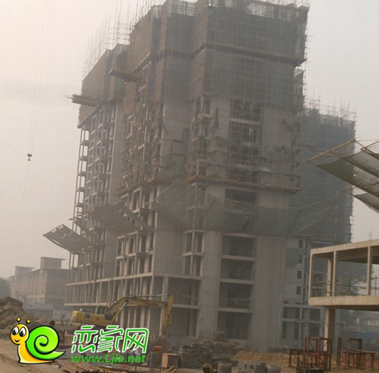 盛世鑫苑1#樓出地面14層