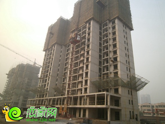 盛世鑫苑2#樓出地面19層
