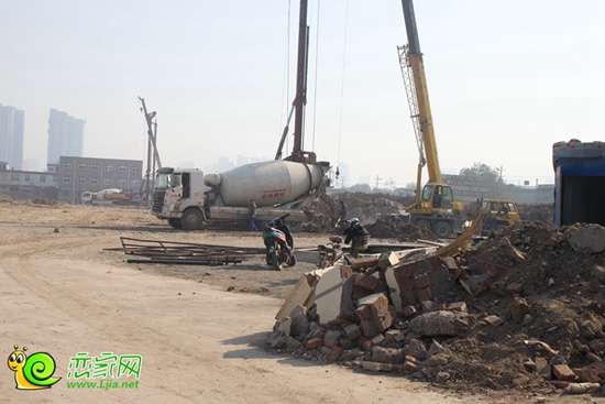陽光新卓廣場工地實(shí)景