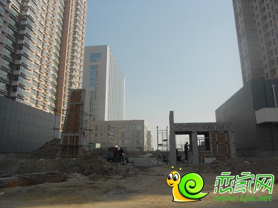圣水湖畔實景圖