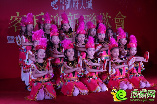節(jié)目表演