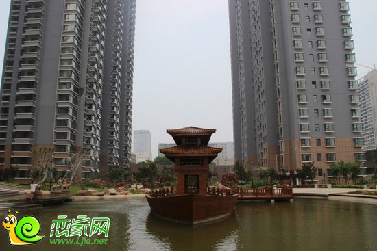 鴻基花苑實(shí)景圖