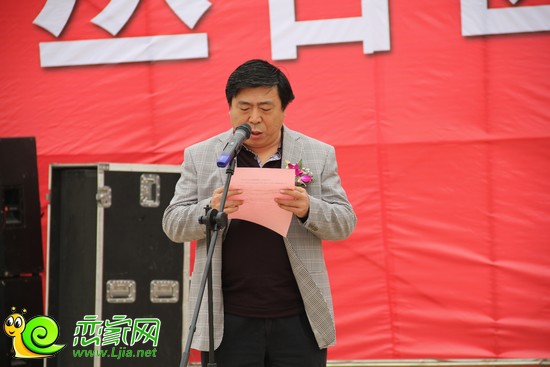 邯鄲市叢臺(tái)區(qū)區(qū)長(zhǎng)靳祿兵主持奠基儀式