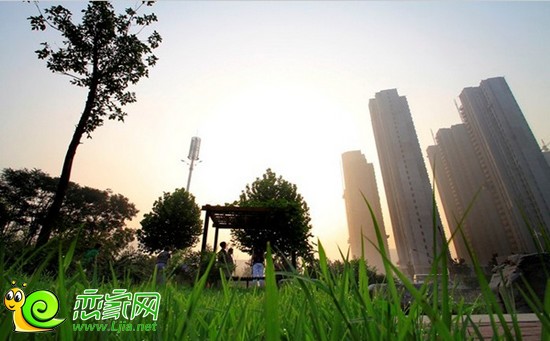 稽山御府天城實(shí)景圖
