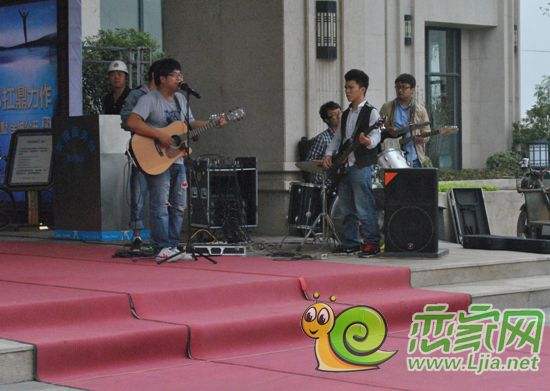 樂(lè)器表演