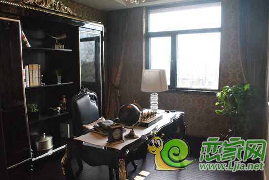 243平米 書房