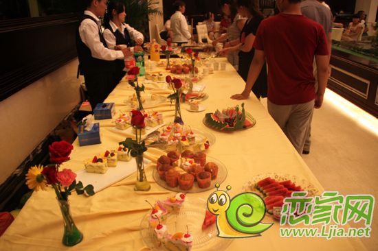 餐飲區(qū)