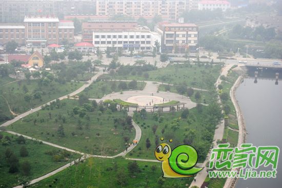 金世紀花園旁景觀