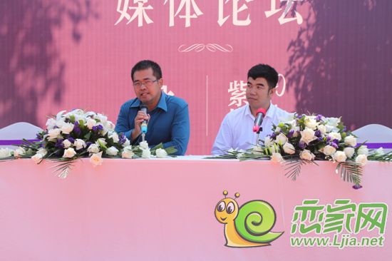 媒體論壇會(huì)上朱總回答記者提問