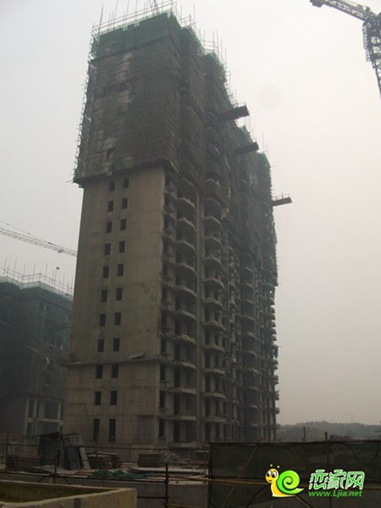 萬聚凱旋城工程進(jìn)度實(shí)景圖