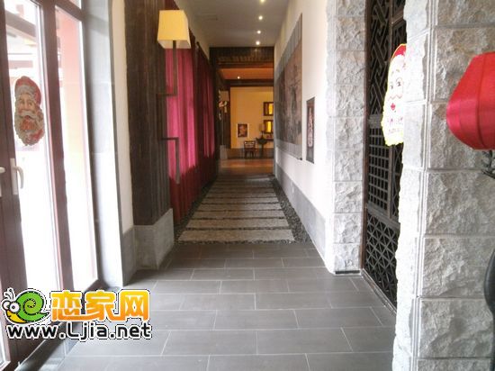 會(huì)所內(nèi)部走廊
