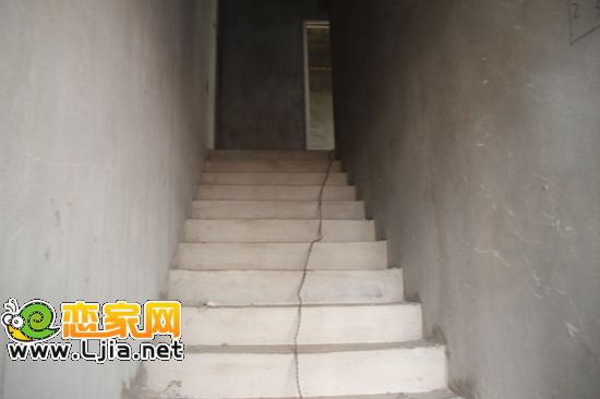 住宅樓中的樓體