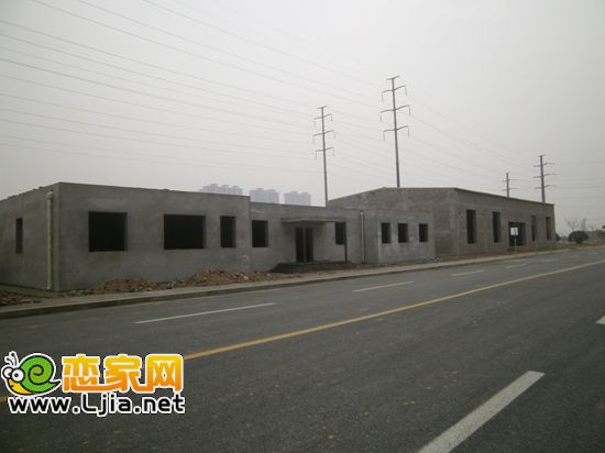 新建的樣板間及售樓部