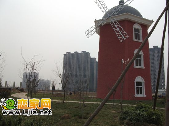 萬聚凱旋城園林實景