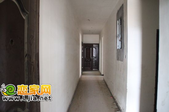 樓體走廊及防盜門