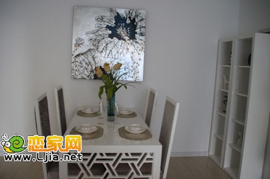86.77㎡樣板房的餐廳