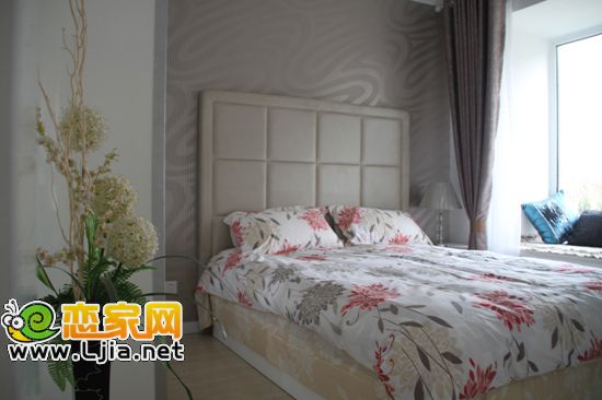 60.81㎡臥室內帶飄窗