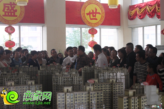 抽獎(jiǎng)活動(dòng)火爆場面
