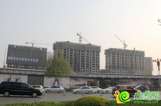 御趙金臺實景圖