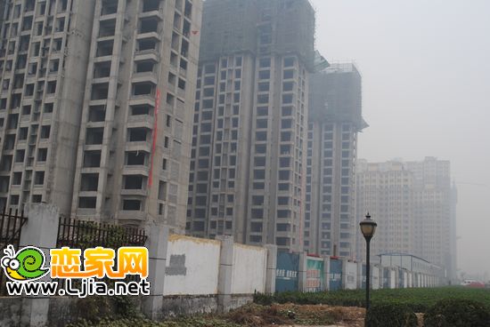 該項(xiàng)目一期封頂