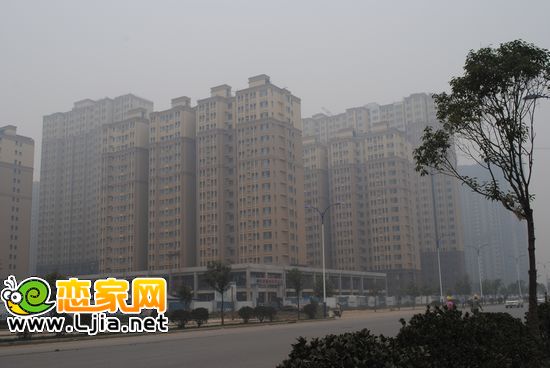 該項(xiàng)目一期封頂