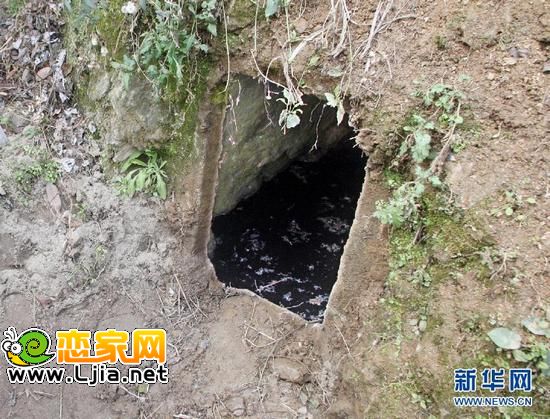 這是湖北省十堰市鄖縣柳陂鎮(zhèn)犯罪嫌疑人周某殺夫藏尸的紅薯窖