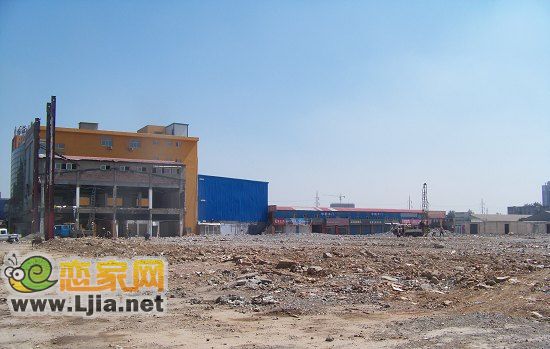 新東方城市廣場施工現(xiàn)場