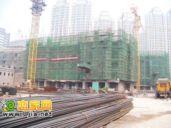 楓丹白露施工現(xiàn)場（2011.8.23）