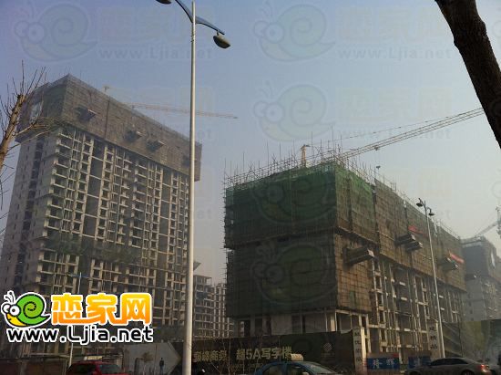 創(chuàng)鑫華城施工現(xiàn)場（2011.12.1）
