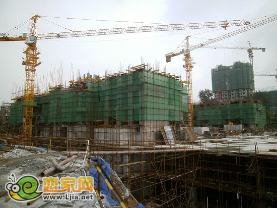 嘉泰中心住宅1#、2#  出地面3層