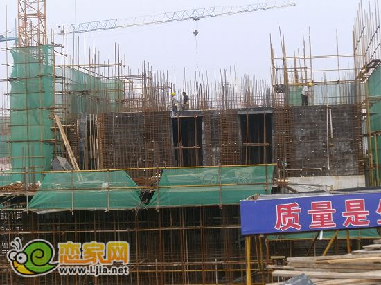 天悅名苑住宅2#  出地面2層