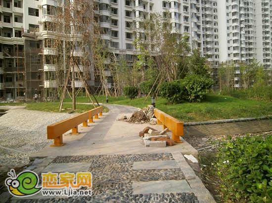 趙都新城5號地綠和園小橋