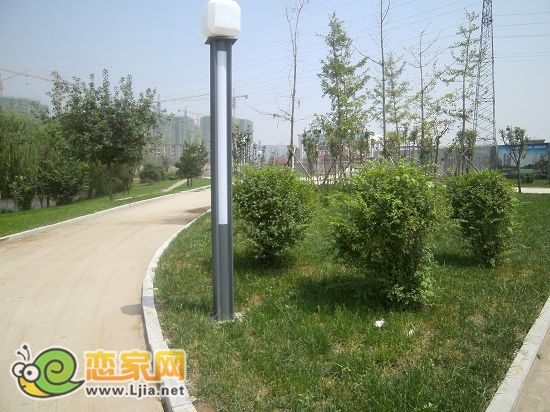 現(xiàn)代海棠灣售樓部景觀