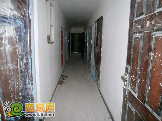 趙都新城尚和園單元走廊